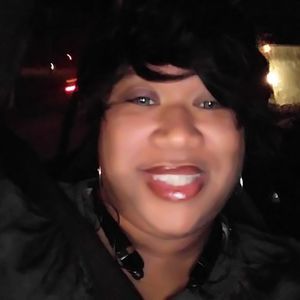 Meet your Posher, Latoya