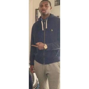 Meet your Posher, Dontae