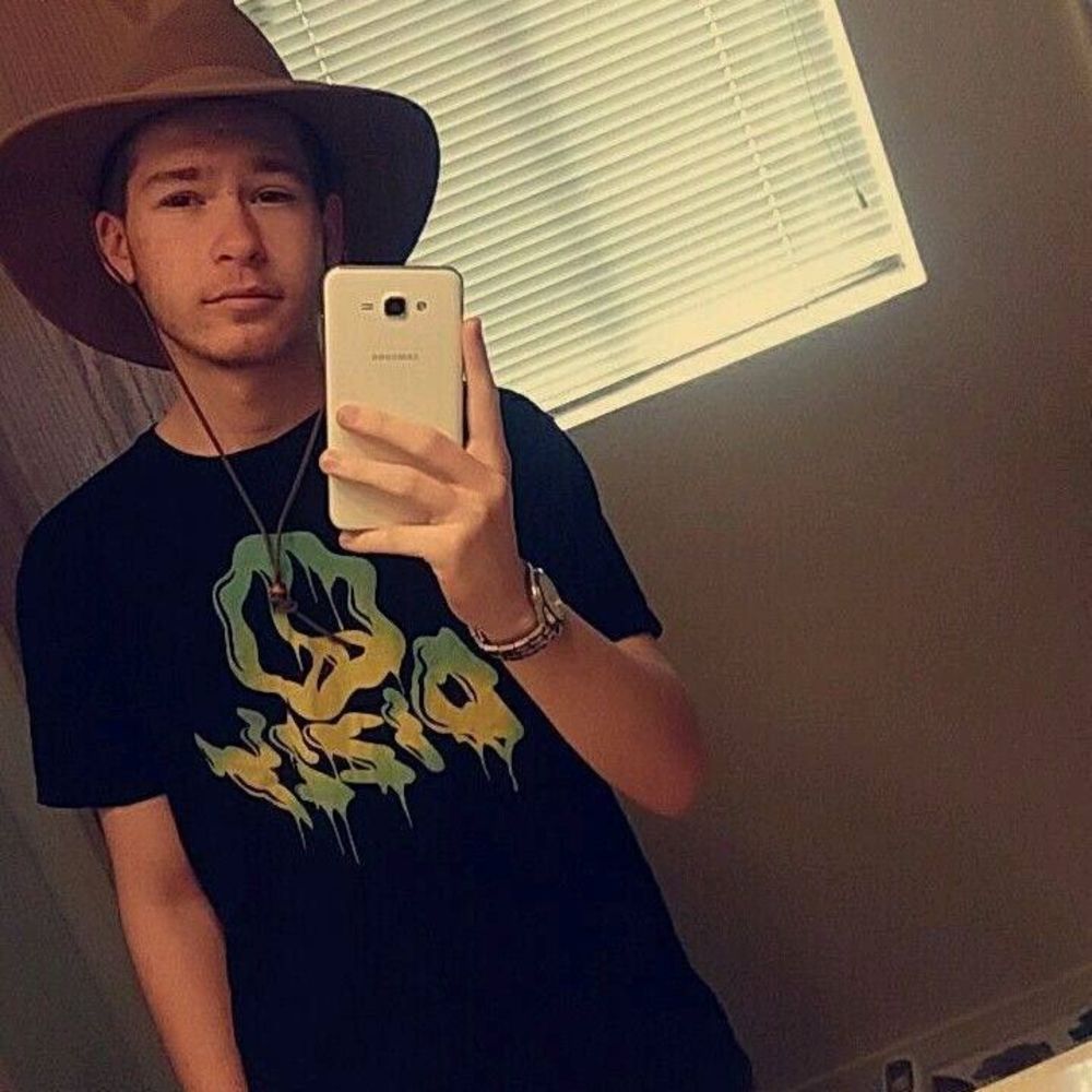 Meet your Posher, Vinnie