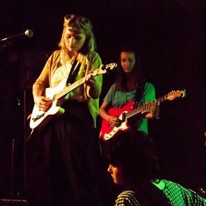 Meet your Posher, Chloe