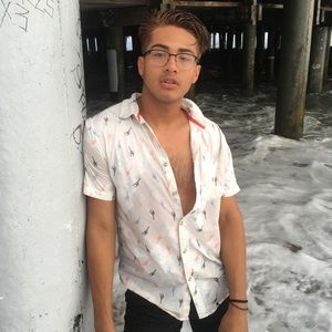 Giraffe men button up shirt