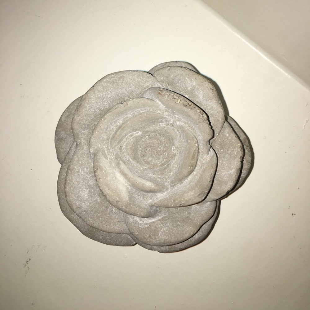 Rock Flower - Picture 2 of 3