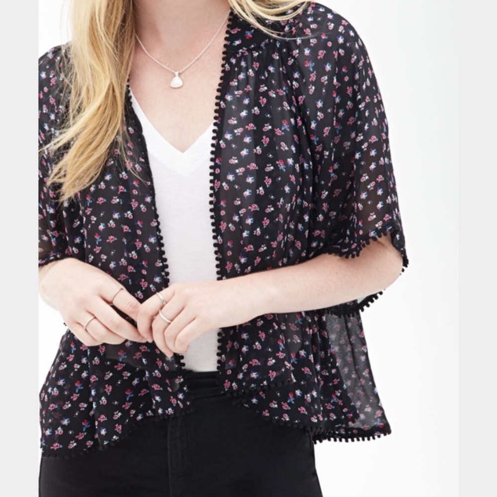 Forever 21 Ditsy floral chiffon Kimono in pink
