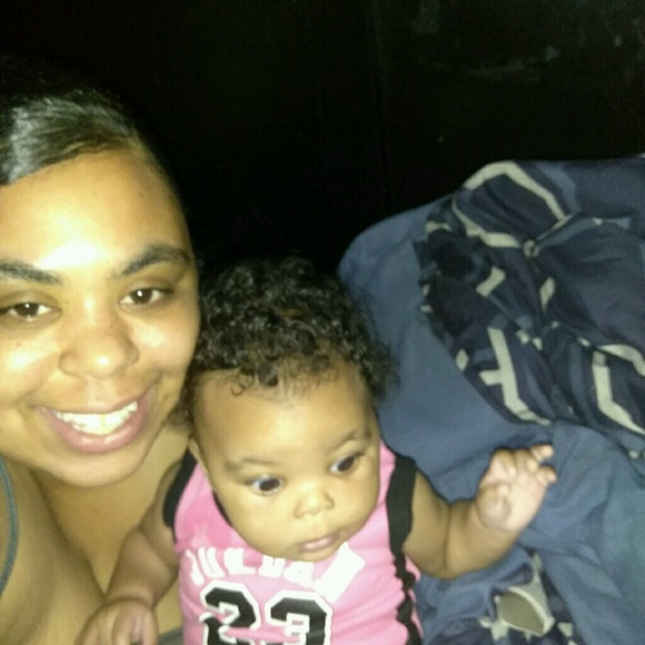 Meet your Posher, Danielle - Picture 1 of 1