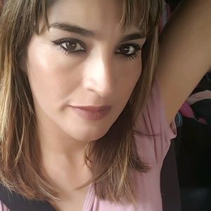 Meet your Posher, Regina