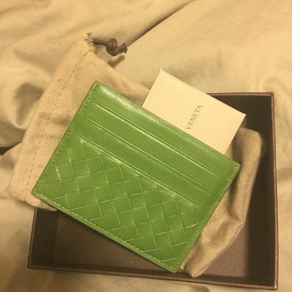 bottega veneta card holder green