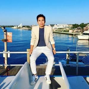 Meet your Posher, Cuong