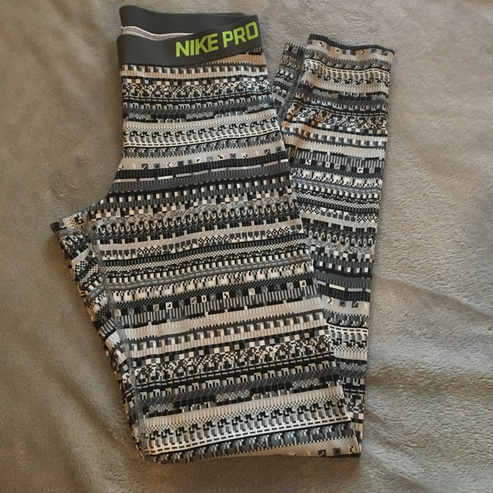 Nike Pro Leggings