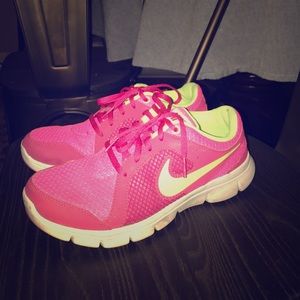 Nike Flex Experience RN2 for Girls