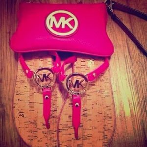 Michael Kors Hot Pink Wristlet 💕💕