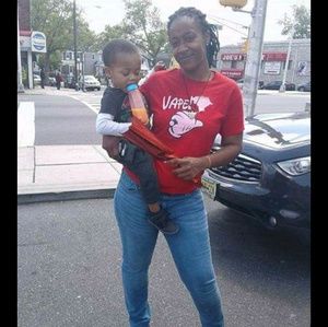 Meet your Posher, Amirah