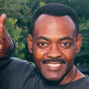 Meet your Posher, Tj