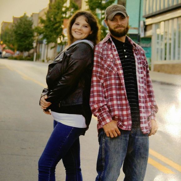 Meet your Posher, Joanna - Picture 1 of 1