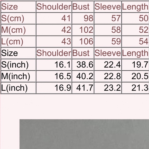 🌹5🌟Fave! “Sevilla” Embroidered Bell Sleeve Top - Picture 7 of 8