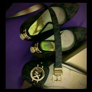 Michael Kors shoes and belt