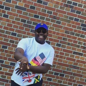 Meet your Posher, Chase