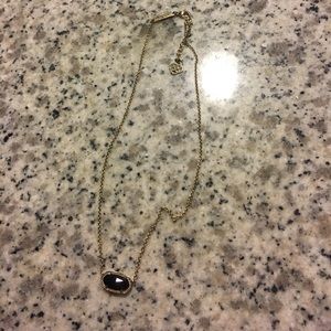 Black Kendra Scott necklace