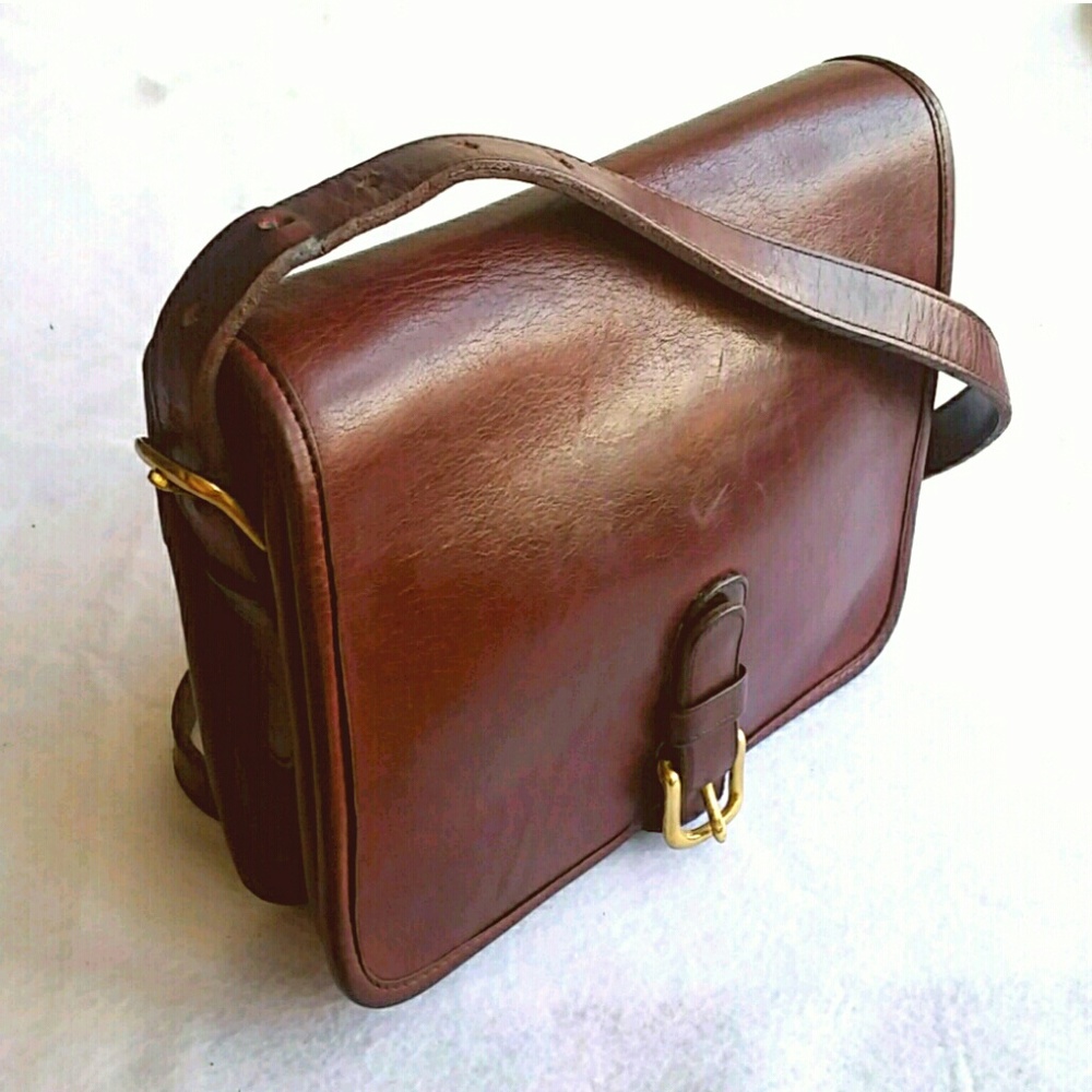 💲SOLD💲Vintage Coach Saddle Pouch NYC 9590