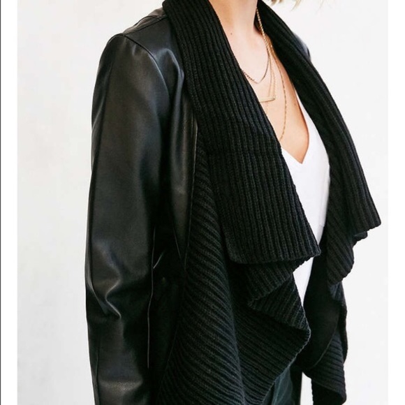 BB Dakota Leather Jacket with cloth accents - Picture 2 of 4