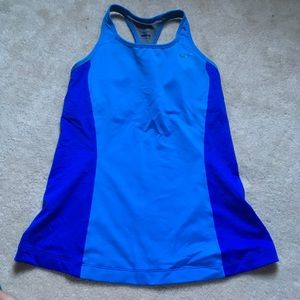 Nike dryfit workout top