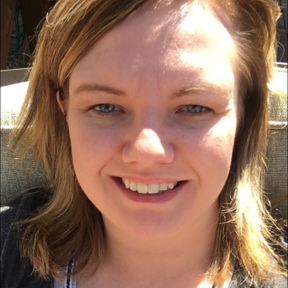 Meet your Posher, Tayler - Picture 1 of 1