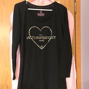 VS sleep shirt NWOT