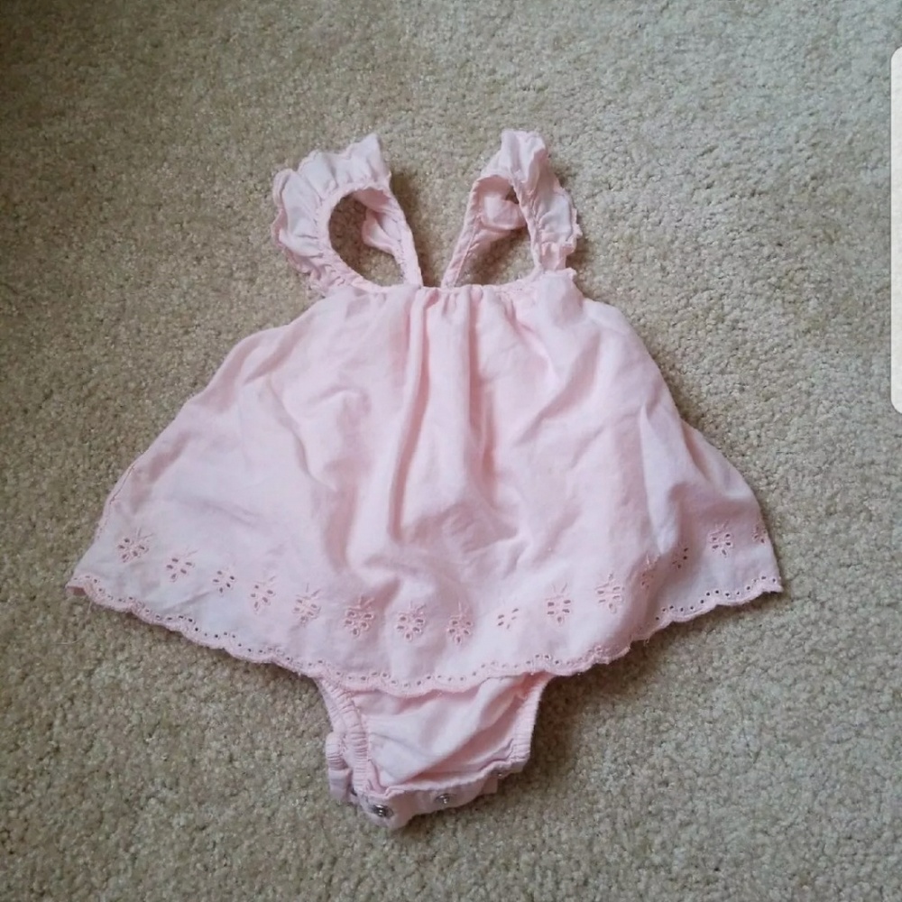 Baby Gap pink butterfly sleeve dress/ body suit