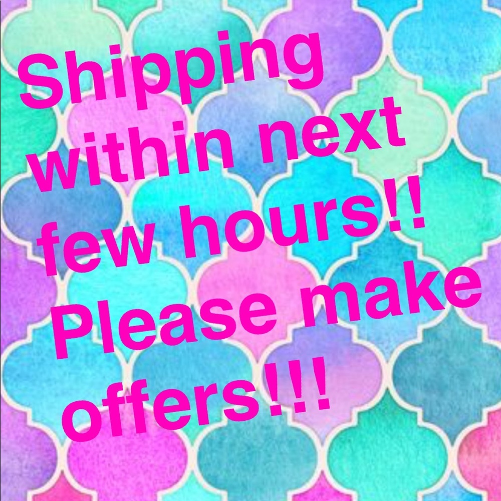 LULAROE, chacos, VS, Nike, coach