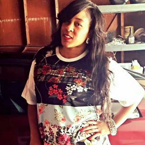 Meet your Posher, Laqinda 🎀😍💋😘❤💅💄👠💍👜 - Picture 3 of 4