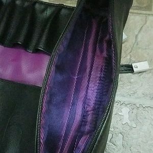 Brush holder for makeup