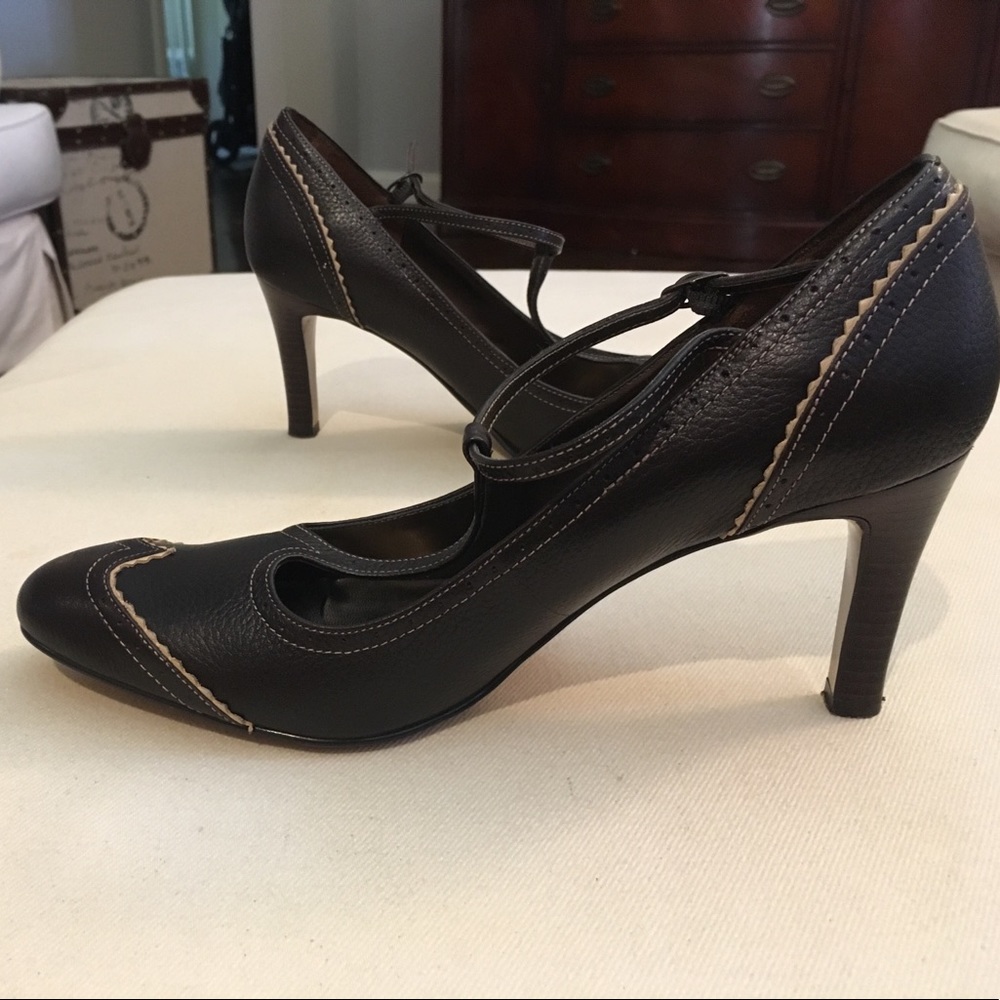 Ann Taylor Loft brown heels - Picture 3 of 3