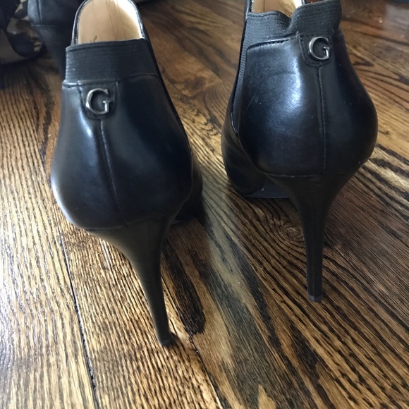 Guess heel booties - Picture 3 of 5