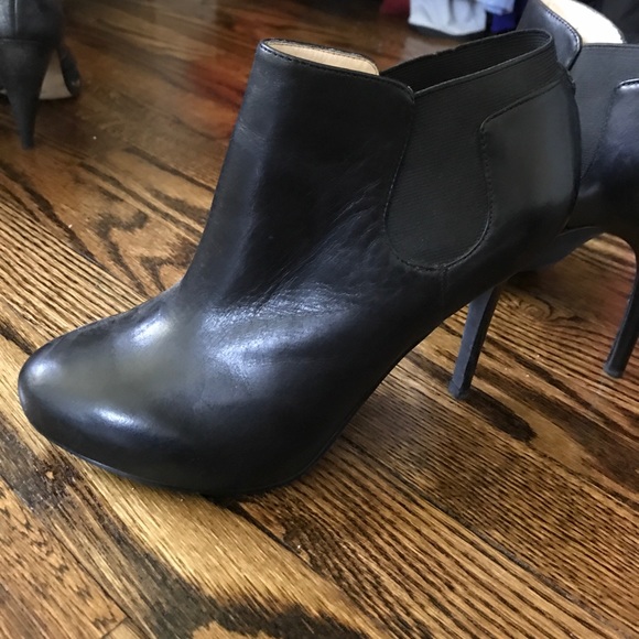 Guess heel booties - Picture 4 of 5