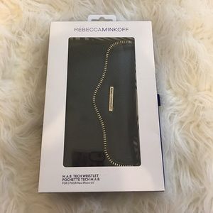 Rebecca Minkoff MAB Wristlet 6s plus