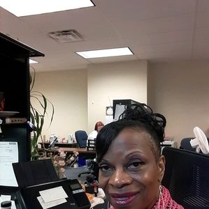 Meet your Posher, Marcia