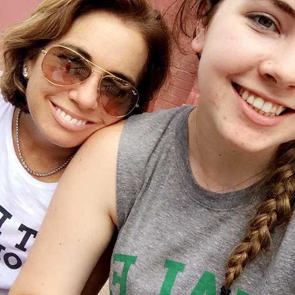 Meet your Posher, Kellie - Picture 2 of 4