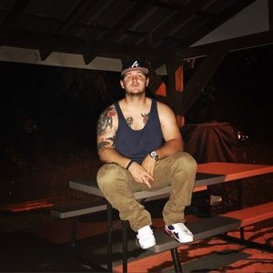 Meet your Posher, Damon