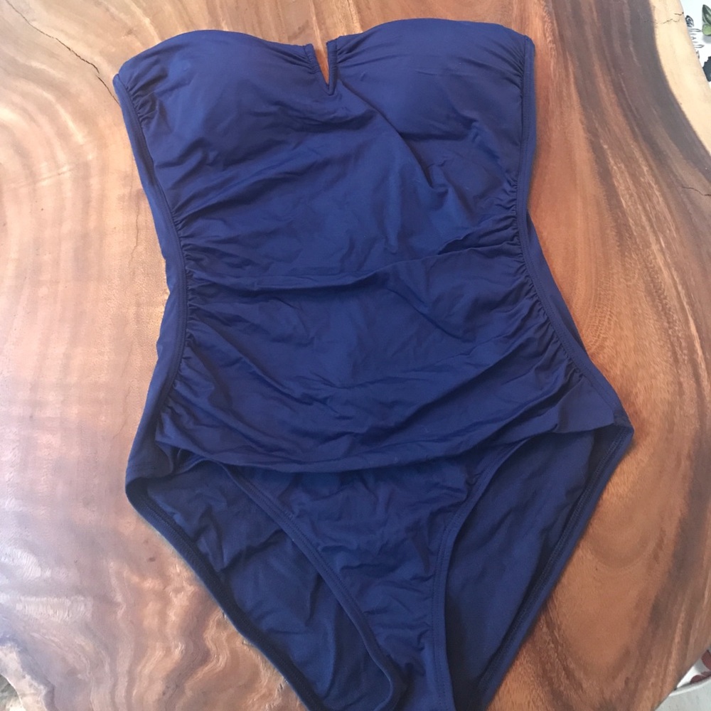 Tommy Bahama one price swimwear