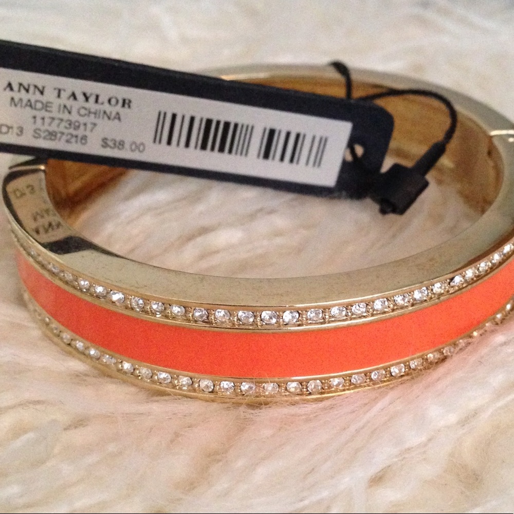 NWT Ann Taylor enamel and rhinestone bracelet