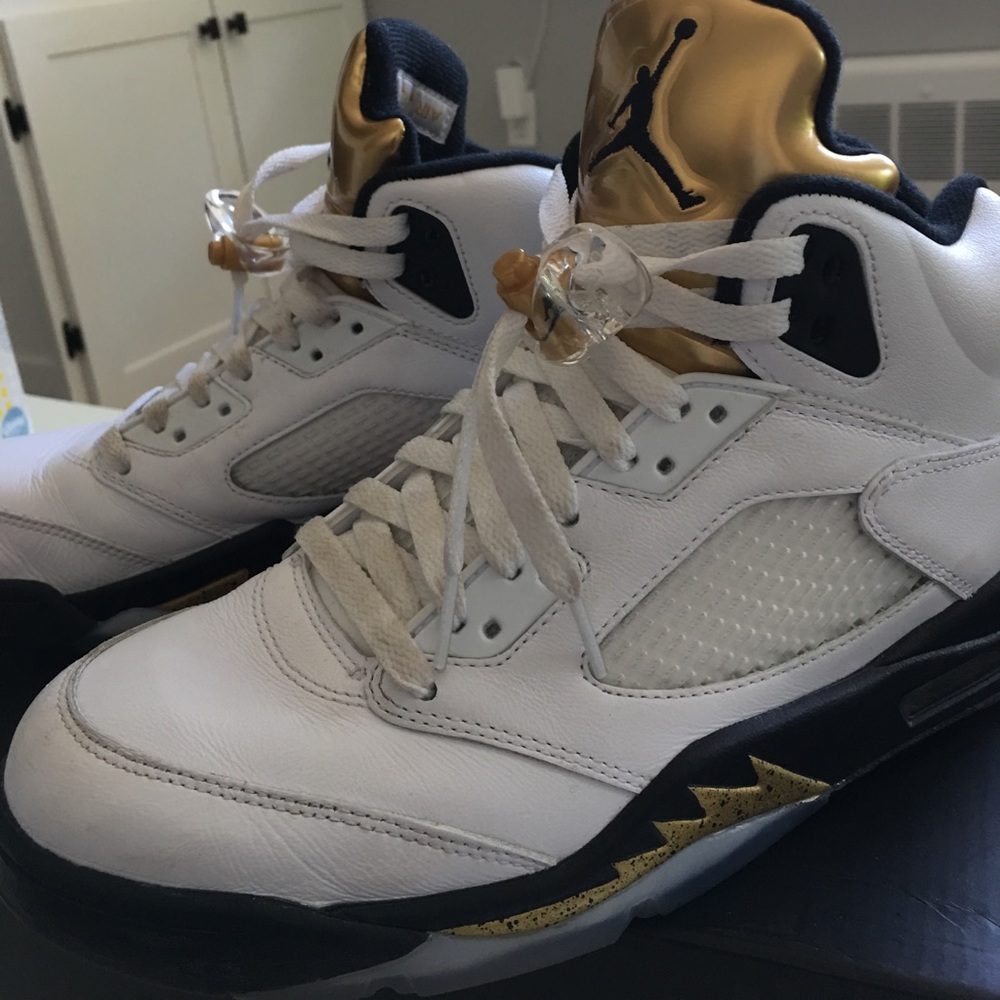 Air Jordan 5 Olympic white/black/gold size 9