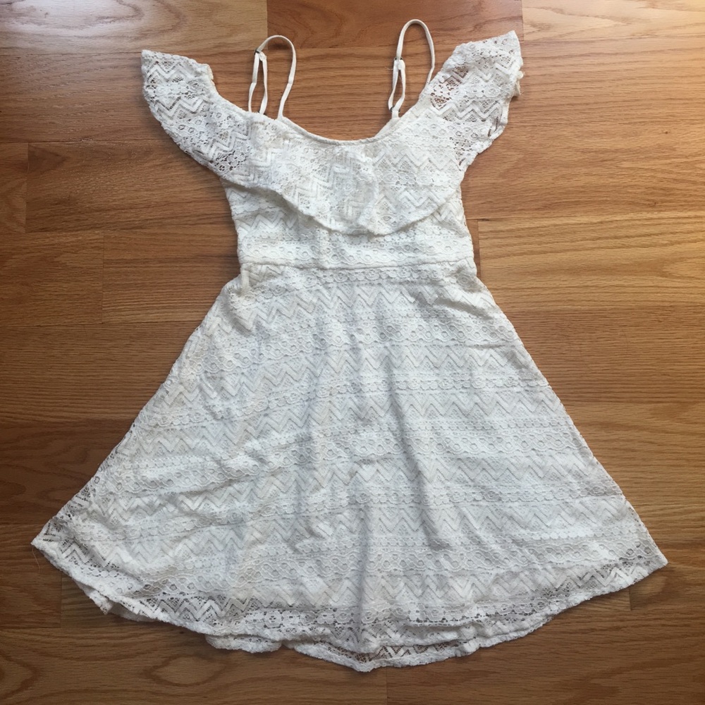 white lace dress