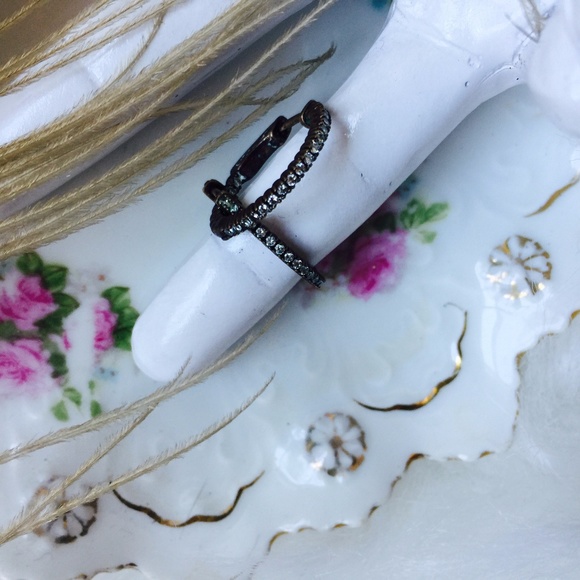 . {2X PAVE CRYSTAL} 2-sided steampunk hoops - Picture 5 of 5