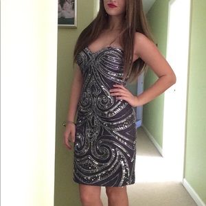 Alyce Paris homecoming dress - size 0