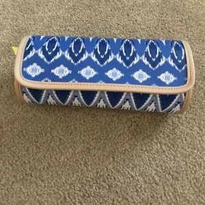 Della & Dot roll with it travel jewelry organizer