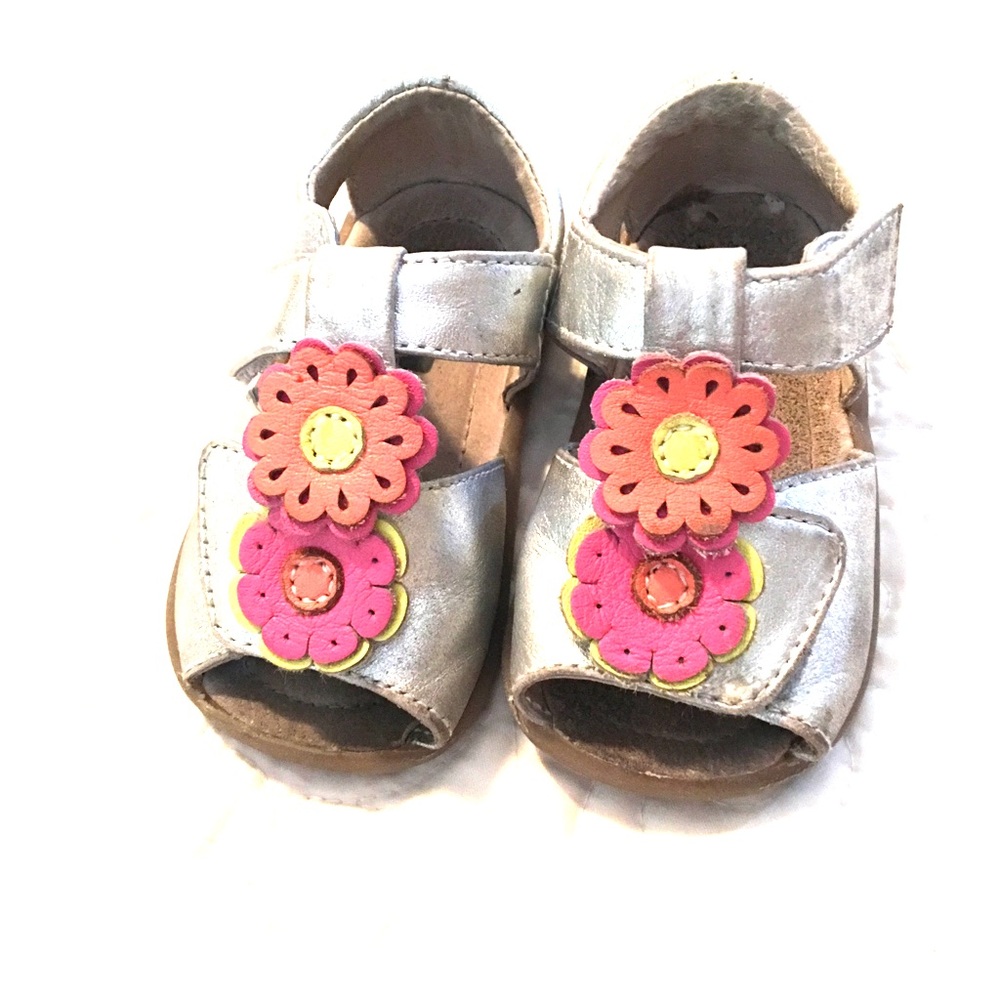 See Kai Run toddler sandals size 4