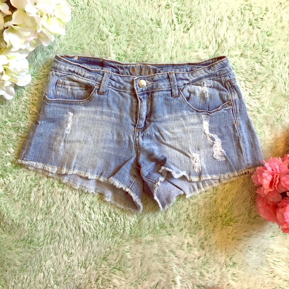 💗Cut-Off Shorts💗
