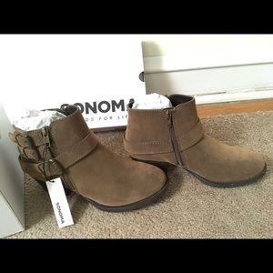 Brand new Sonoma zip up boots, never worn!
