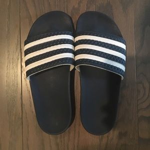 Adidas navy blue adilette