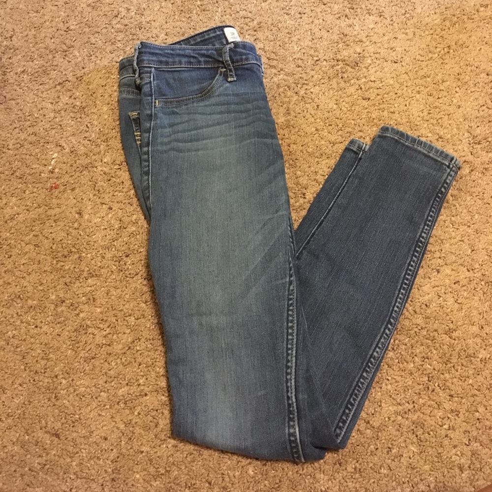 Hollister pants