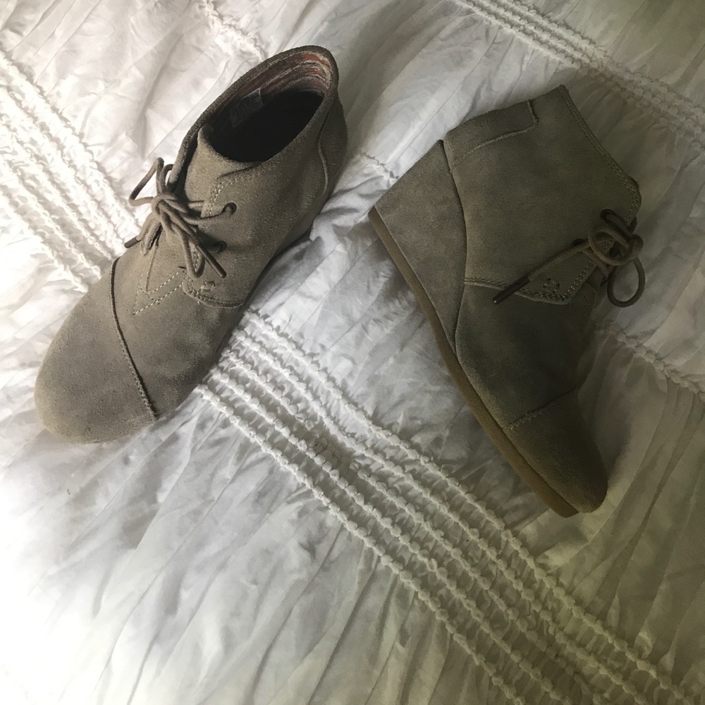 Tom Wedges
